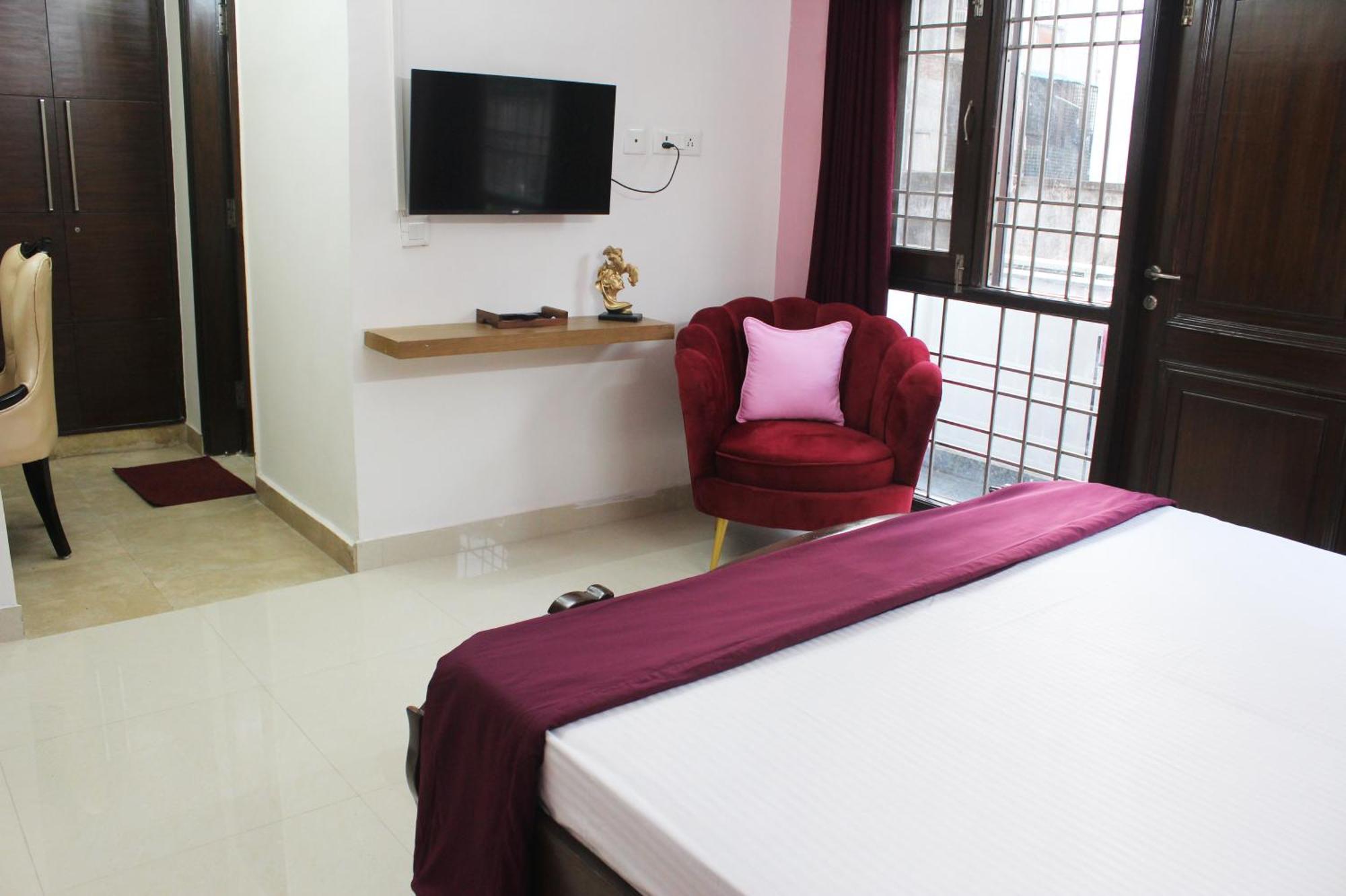 Luxurious Modern 2bhk Prime Location Delhi * New Delhi