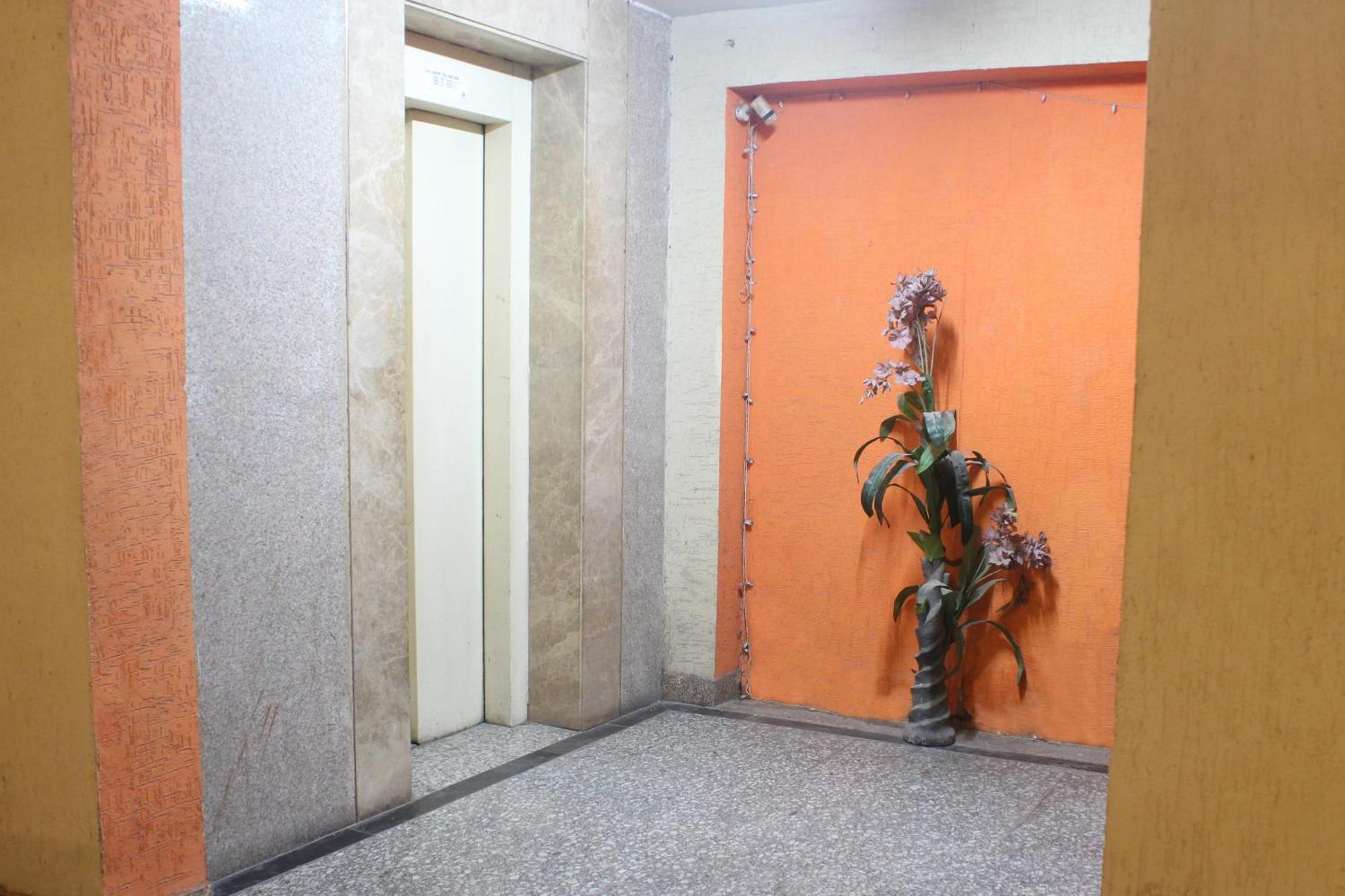 Luxurious Modern 2bhk Prime Location Delhi Apartment New Delhi